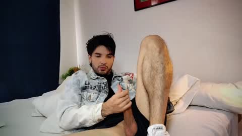 Snapshot of camilosaennz chatting on 02/04/25, 08:06 camilo online show from 02/04/25, 08:06