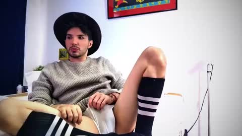 Snapshot of camilosaennz chatting on 02/09/25, 08:13 camilo online show from 02/09/25, 08:13