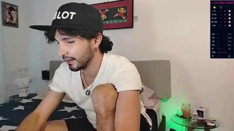 Snapshot of camilosaennz chatting on 09/08/25, 11:15 camilo online show from 09/08/25, 11:15