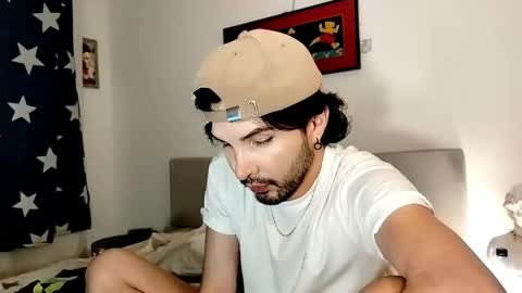 Snapshot of camilosaennz chatting on 09/16/25, 02:01 camilo online show from 09/16/25, 02:01