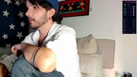 Snapshot of camilosaennz chatting on 09/18/25, 04:25 camilo online show from 09/18/25, 04:25