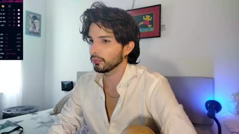 Snapshot of camilosaennz chatting on 09/21/25, 09:49 camilo online show from 09/21/25, 09:49