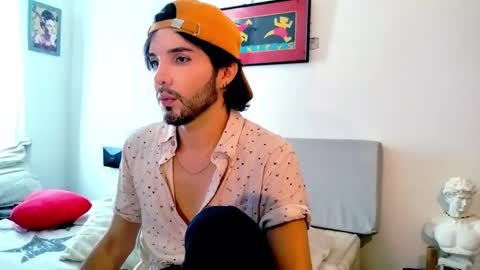 Snapshot of camilosaennz chatting on 10/04/25, 10:41 camilo online show from 10/04/25, 10:41