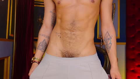 CLICK HERE  --   online show from 12/07/24, 05:42