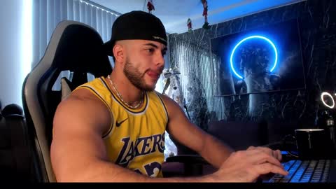 Snapshot of camilowatson chatting on 01/12/25, 10:22 Camilo Watson online show from 01/12/25, 10:22