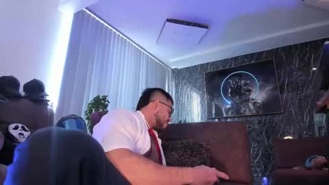 Snapshot of camilowatson chatting on 10/31/25, 02:40 Camilo Watson online show from 10/31/25, 02:40