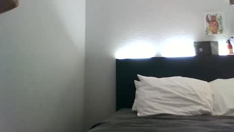 CamilleJesse online show from 12/21/25, 05:47