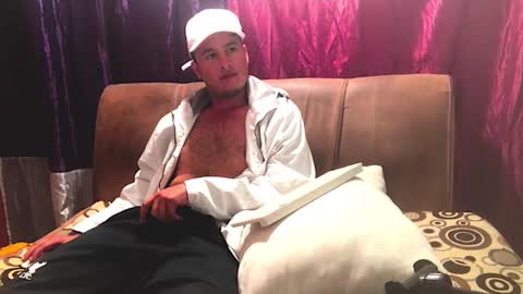 camivaron online show from 02/07/25, 04:37