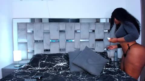 Camila online show from 02/25/25, 07:25