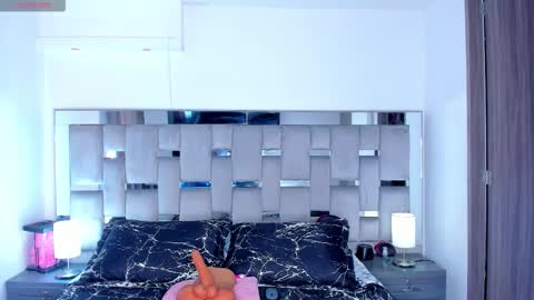 Camila online show from 02/26/26, 04:06