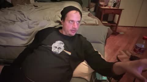 camunity online show from 04/11/26, 07:56