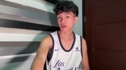 Snapshot of camwithethan chatting on 09/29/25, 05:18 Ethan online show from 09/29/25, 05:18