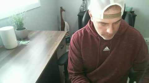 Snapshot of canadianboi6969 chatting on 05/05/26, 08:06 CanadianBacon6969 online show from 05/05/26, 08:06