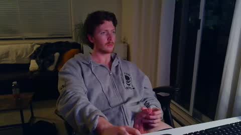 Devon online show from 03/04/25, 06:04