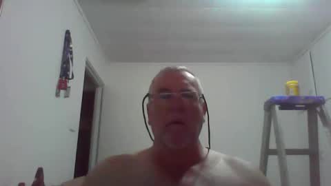 Snapshot of canberian chatting on 05/02/26, 12:04 Canberian online show from 05/02/26, 12:04