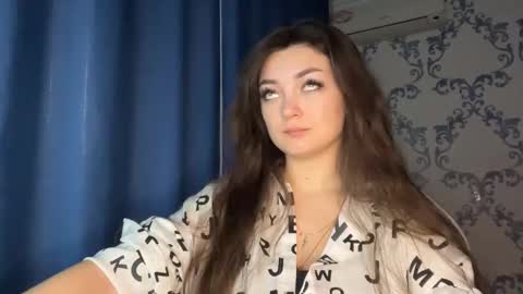 Kate online show from 02/16/26, 06:09