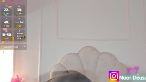 Snapshot of candaceowens chatting on 05/07/26, 04:07 candaceowens online show from 05/07/26, 04:07