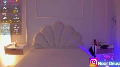 Snapshot of candaceowens chatting on 05/09/26, 03:45 candaceowens online show from 05/09/26, 03:45
