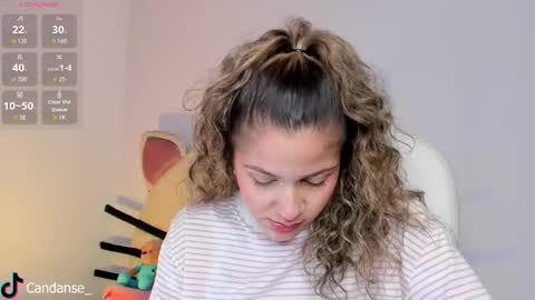 Candase online show from 11/26/25, 12:44