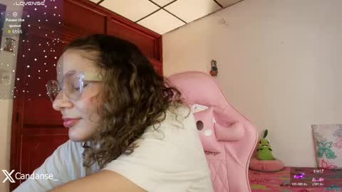 Snapshot of candase_ chatting on 05/15/26, 02:51 Candase online show from 05/15/26, 02:51
