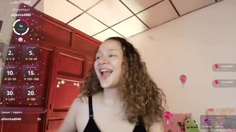 Snapshot of candase_ chatting on 05/17/26, 11:34 Candase online show from 05/17/26, 11:34