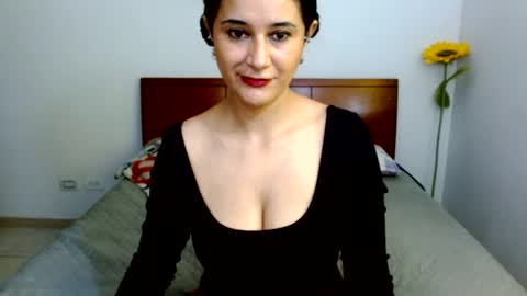 Snapshot of canddysexxx_ chatting on 07/04/26, 03:07 Carolina online show from 07/04/26, 03:07