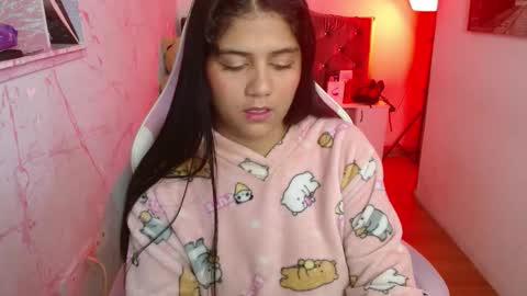 Snapshot of candela_smith chatting on 10/14/25, 05:14 Candelaria online show from 10/14/25, 05:14