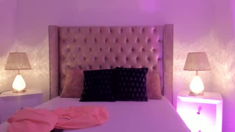 Snapshot of candiegilson__ chatting on 02/11/26, 11:59 Candie online show from 02/11/26, 11:59