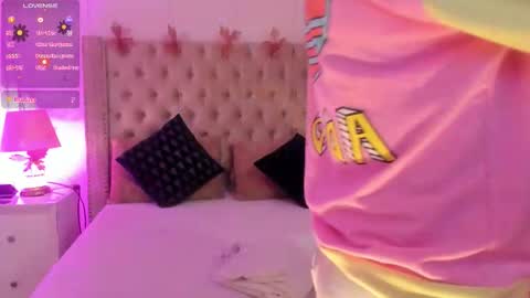 Snapshot of candiegilson__ chatting on 02/25/26, 12:15 Candie online show from 02/25/26, 12:15