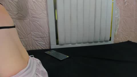 candise online show from 11/14/25, 07:56