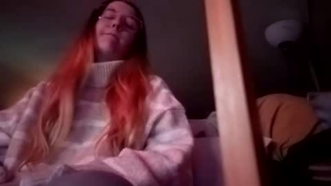 Candi online show from 11/10/25, 07:51