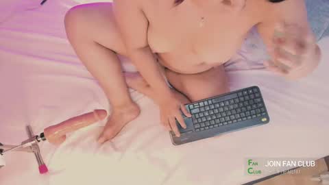 candle_lz online show from 03/08/25, 03:50