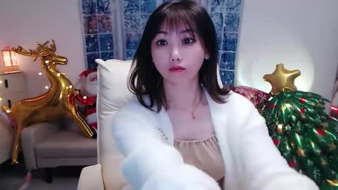 Snapshot of candy8998 chatting on 12/19/24, 02:45 candy8998 online show from 12/19/24, 02:45