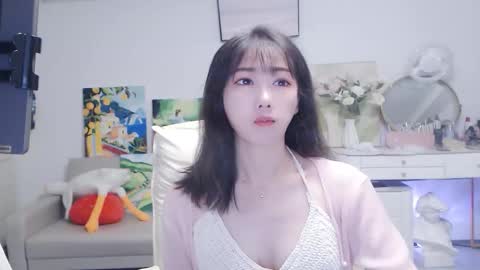 Snapshot of candy8998 chatting on 09/17/25, 08:43 candy8998 online show from 09/17/25, 08:43