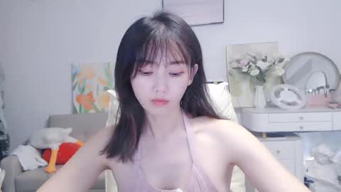 Snapshot of candy8998 chatting on 10/13/25, 01:05 candy8998 online show from 10/13/25, 01:05