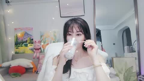 Snapshot of candy8998 chatting on 06/18/26, 11:53 candy8998 online show from 06/18/26, 11:53