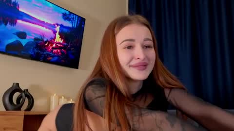 Hey there Im Anna 21 years old online show from 06/04/26, 06:14