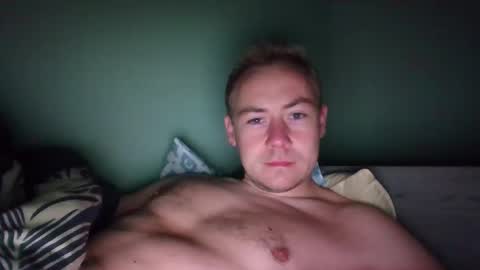candy_boy_xoxo online show from 06/10/26, 10:41