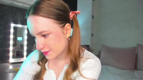 Candy online show from 02/18/26, 09:05