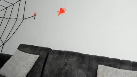 Dayan Camila online show from 10/18/25, 08:15