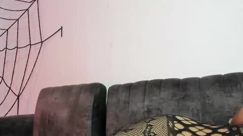 Dayan Camila online show from 10/31/25, 07:31