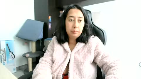 Snapshot of candy_love125 chatting on 06/15/26, 07:38 Persefone online show from 06/15/26, 07:38