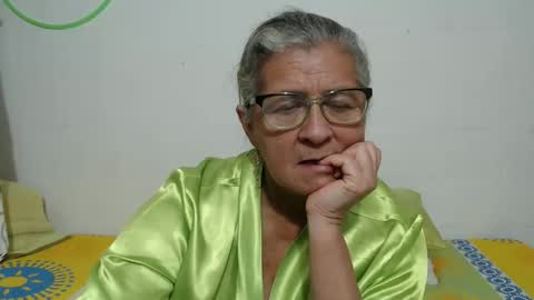 candy online show from 02/08/26, 01:09