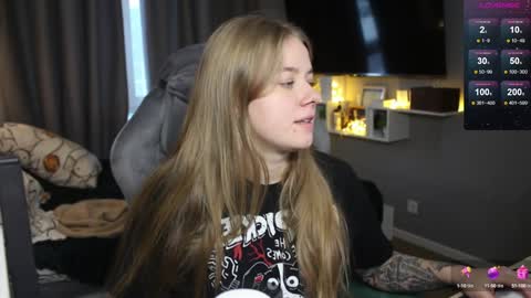 Megan online show from 01/06/25, 12:35