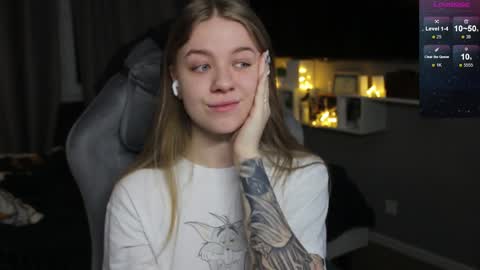 Megan online show from 01/15/25, 05:37