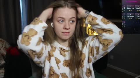 Megan online show from 01/16/25, 01:04