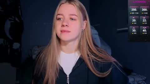 Megan online show from 09/28/25, 05:18