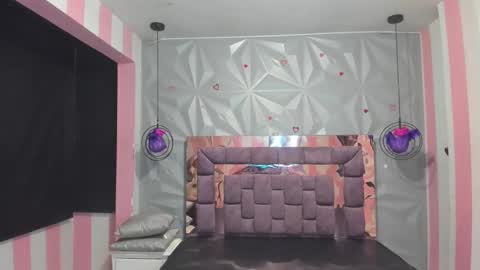 Snapshot of candy_morgan412 chatting on 03/12/25, 11:09 Ania online show from 03/12/25, 11:09