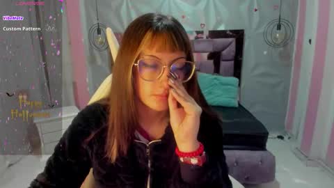 Ania online show from 10/25/25, 11:07