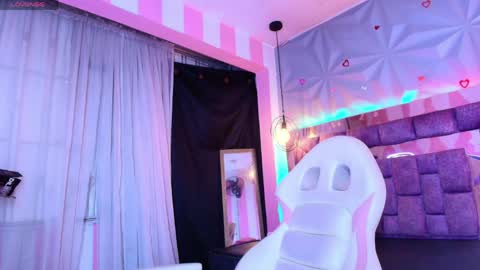 Ania online show from 04/23/26, 11:09